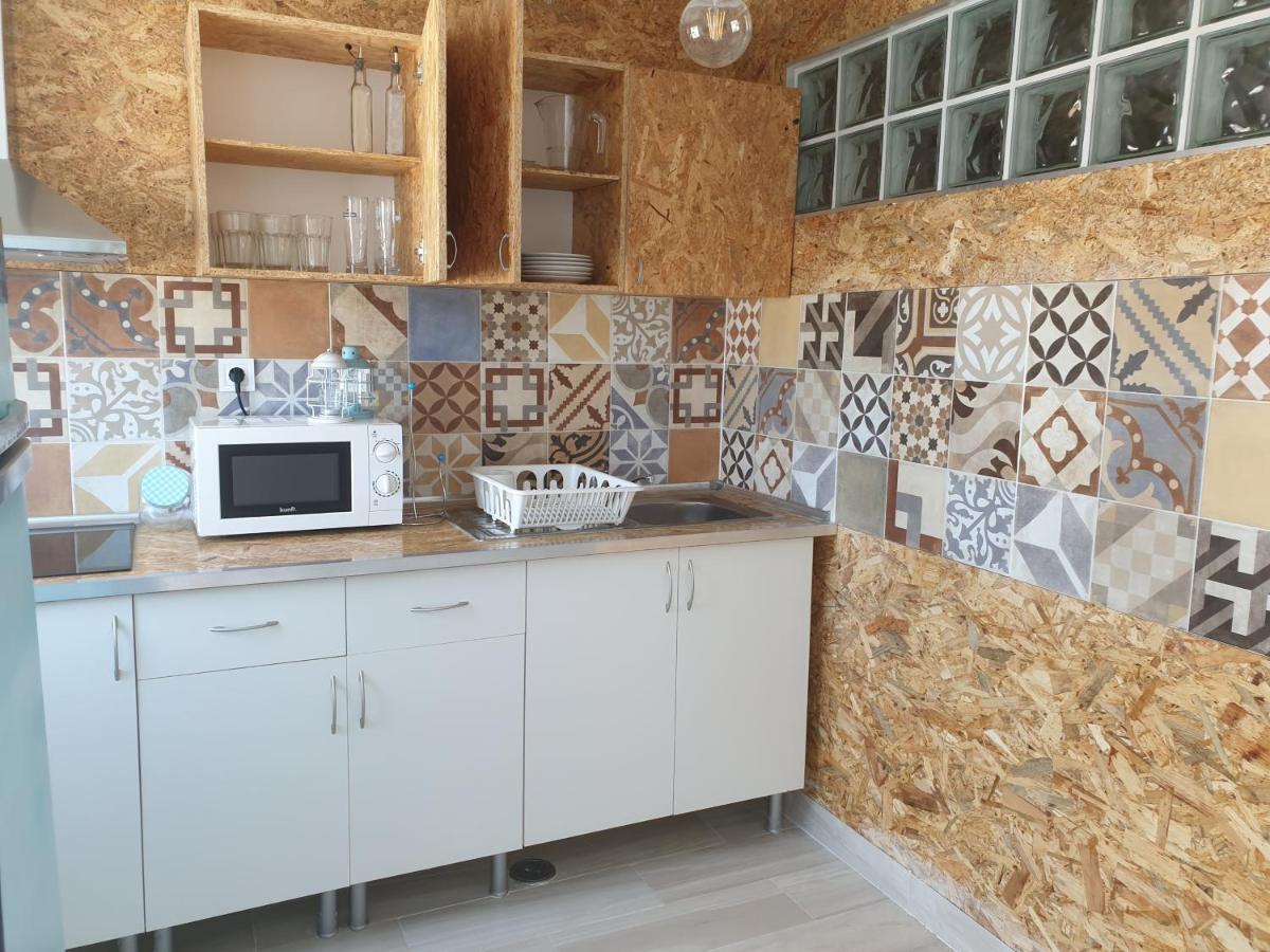 Villa Casas De Praia Sandra E Nelson à Almada Extérieur photo